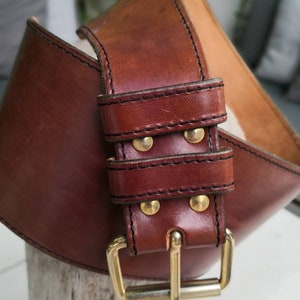Vintage 80s women large brown leather belt with golden buckle Size 95 cm