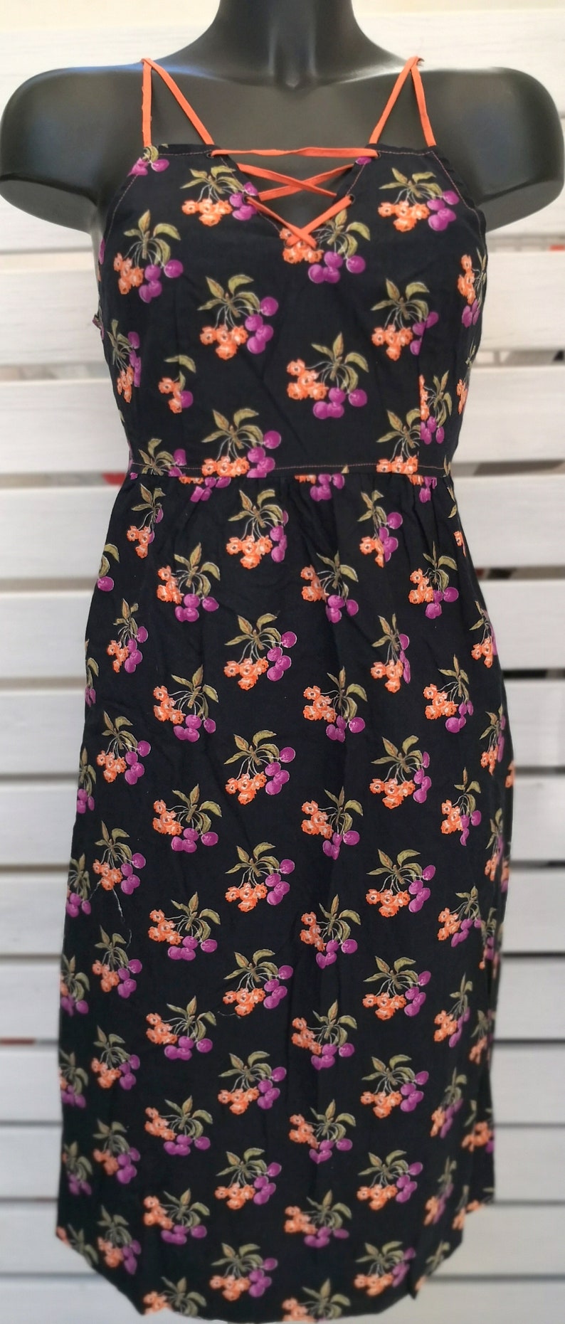 Vintage 70s floral smock back strap dress Size 36 FR image 5