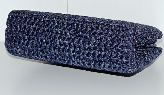 Vintage blue crochet style handbag - image 4