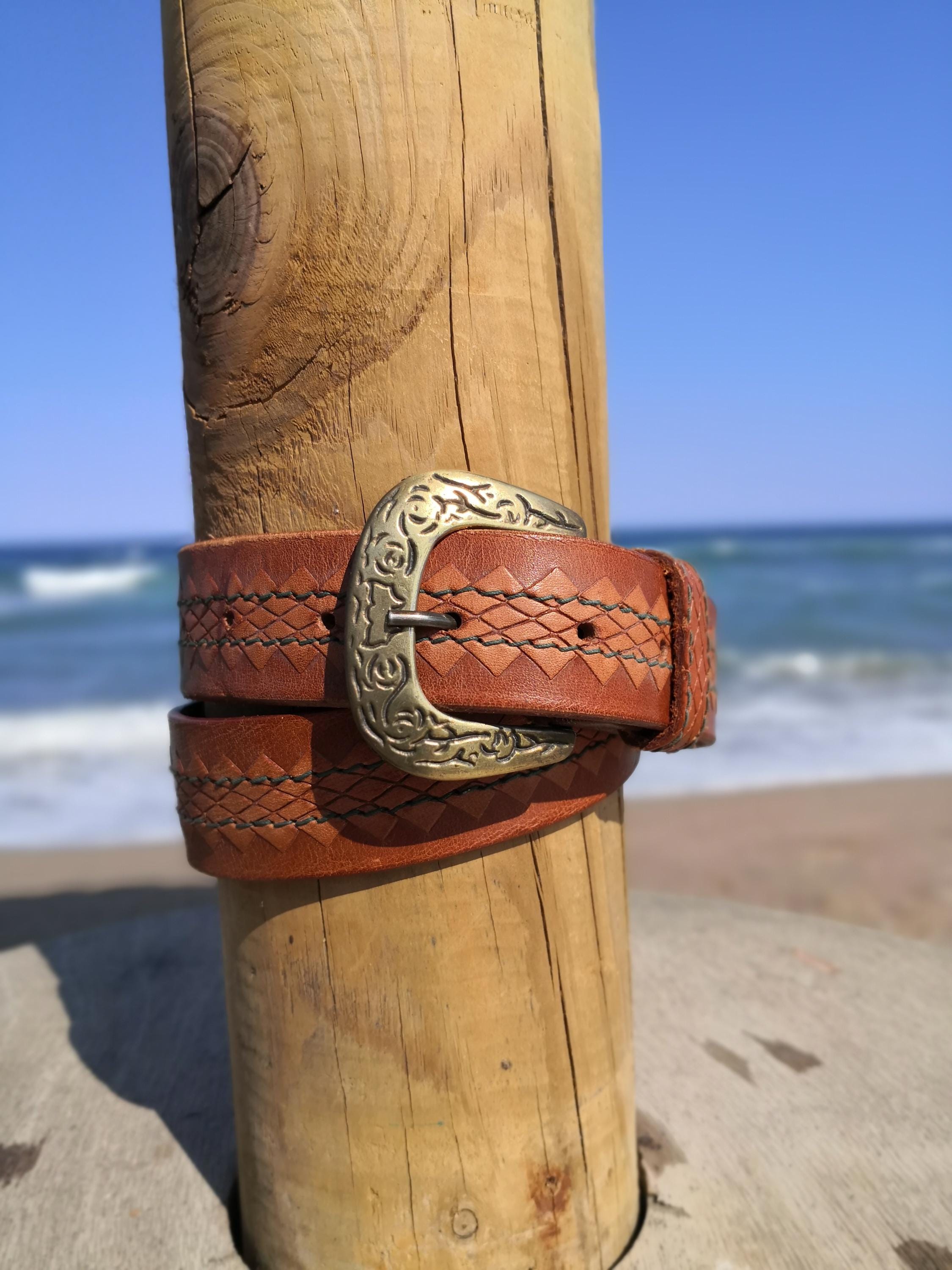 Giac Rene Brown Leather Studded Leather Belt with Lion Accent Vintage GIAC RENE Brown Leather Belt - Etsy main image 3
