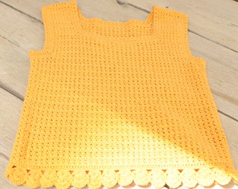 Vintage sleeveless yellow crochet top Size 36 FR