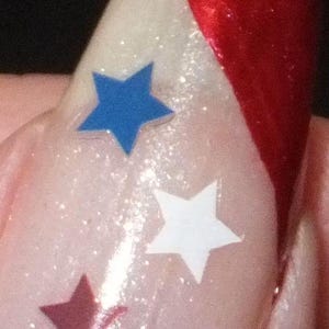 Rot, Weiß & Blau Sterne Nagelsticker 4 (100+Sticker pro Blatt)