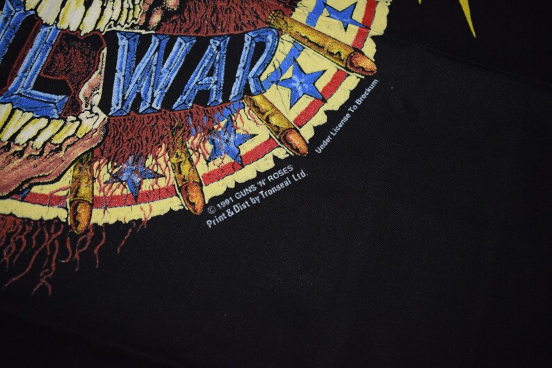 Guns n/' Roses Cvil War 1991 Official Vintage Bandana Textile Poster Face Mask Hard Rock Heavy Metal