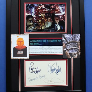 STAR WARS: Episode 5 AUTOGRAPHS limited edition 30x40 cm double mat framed artwork display Inside Millennium Falcon Characters Panorama View