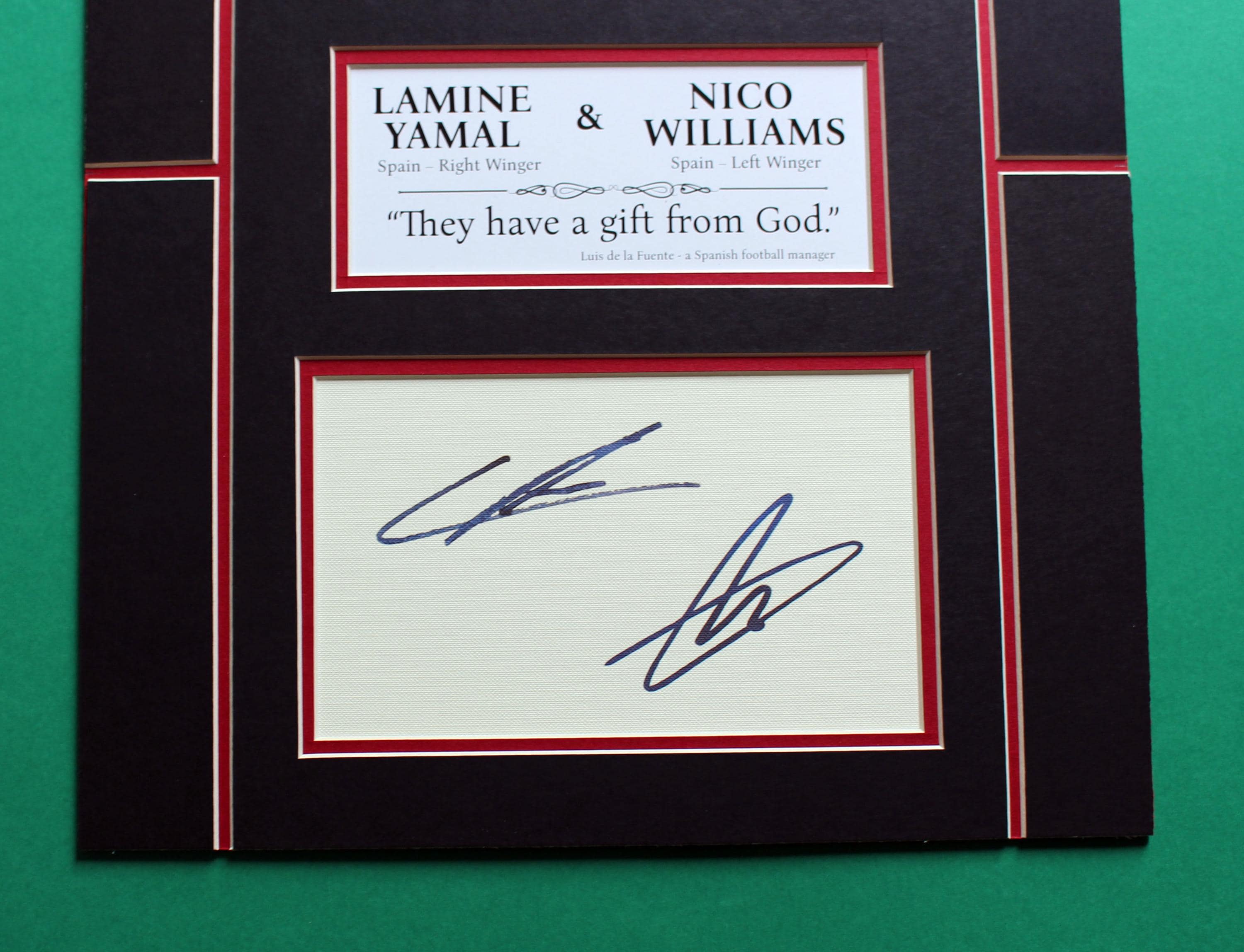 Lamine Yamal& Nico Williams AUTOGRAPHS DISPLAY Unique Artwork