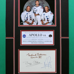 APOLLO 11 AUTOGRAPHS limited edition 30x40 cm double mat artwork display Neil Armstrong Buzz Aldrin Michael Collins ver. 2