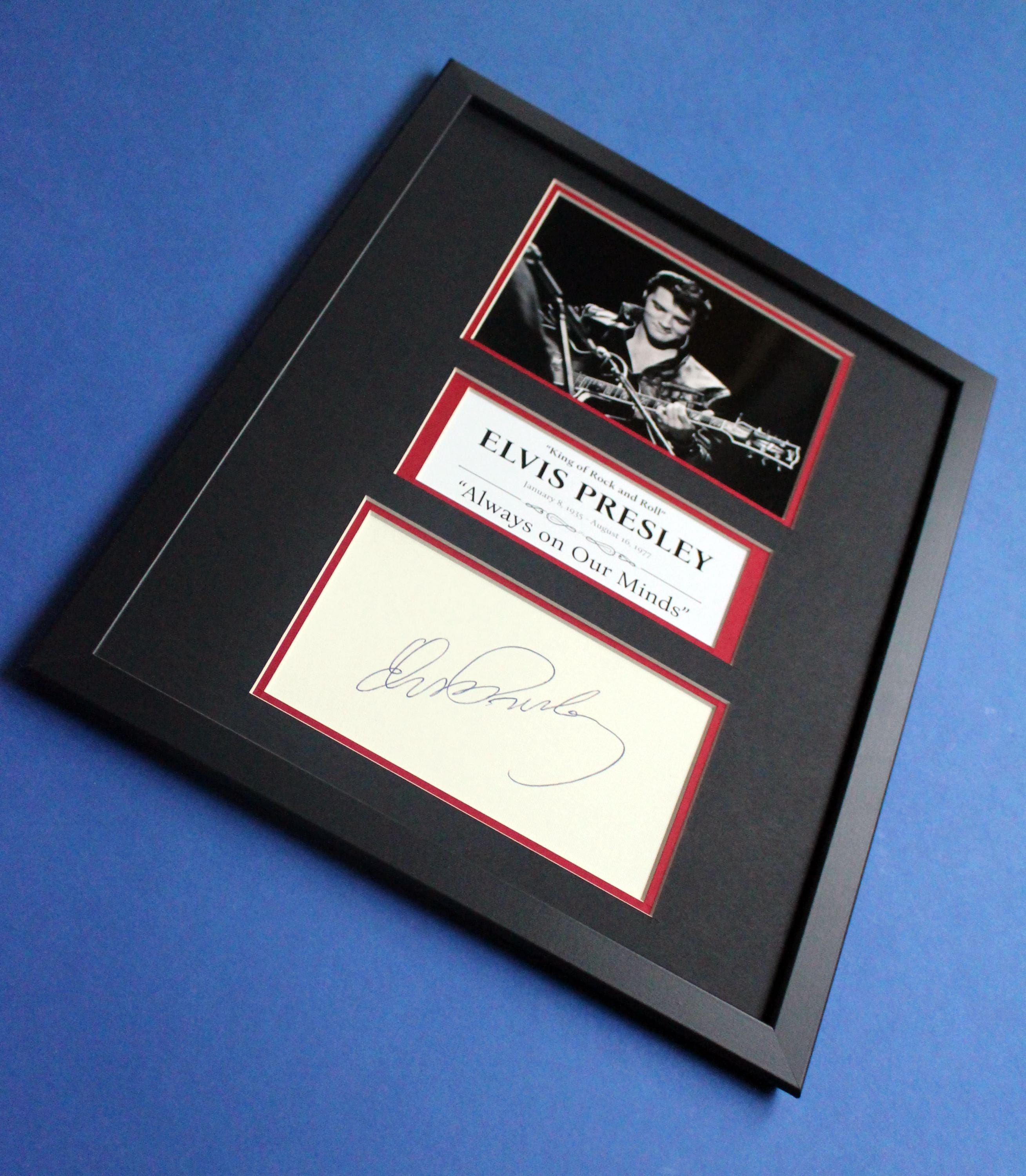 Elvis Presley AUTOGRAPH DISPLAY CASE Unique Artwork the King - Etsy