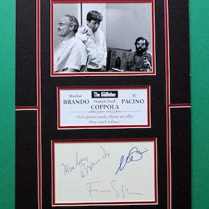 Der GODFATHER Francis F. COPPOLA Al Pacino & Marlon Brando AUTOGRAMM in limitierter Auflage 30 x 40 cm Doppelmatte Kunstwerk Display Corleone Team