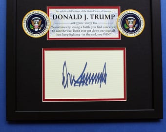 アメリカ大統領【ドナルド・トランプ】サインプリントフレーム証明書付 3 Amazon.co.jp: フレーム入りドナルド・トランプ サイン入り