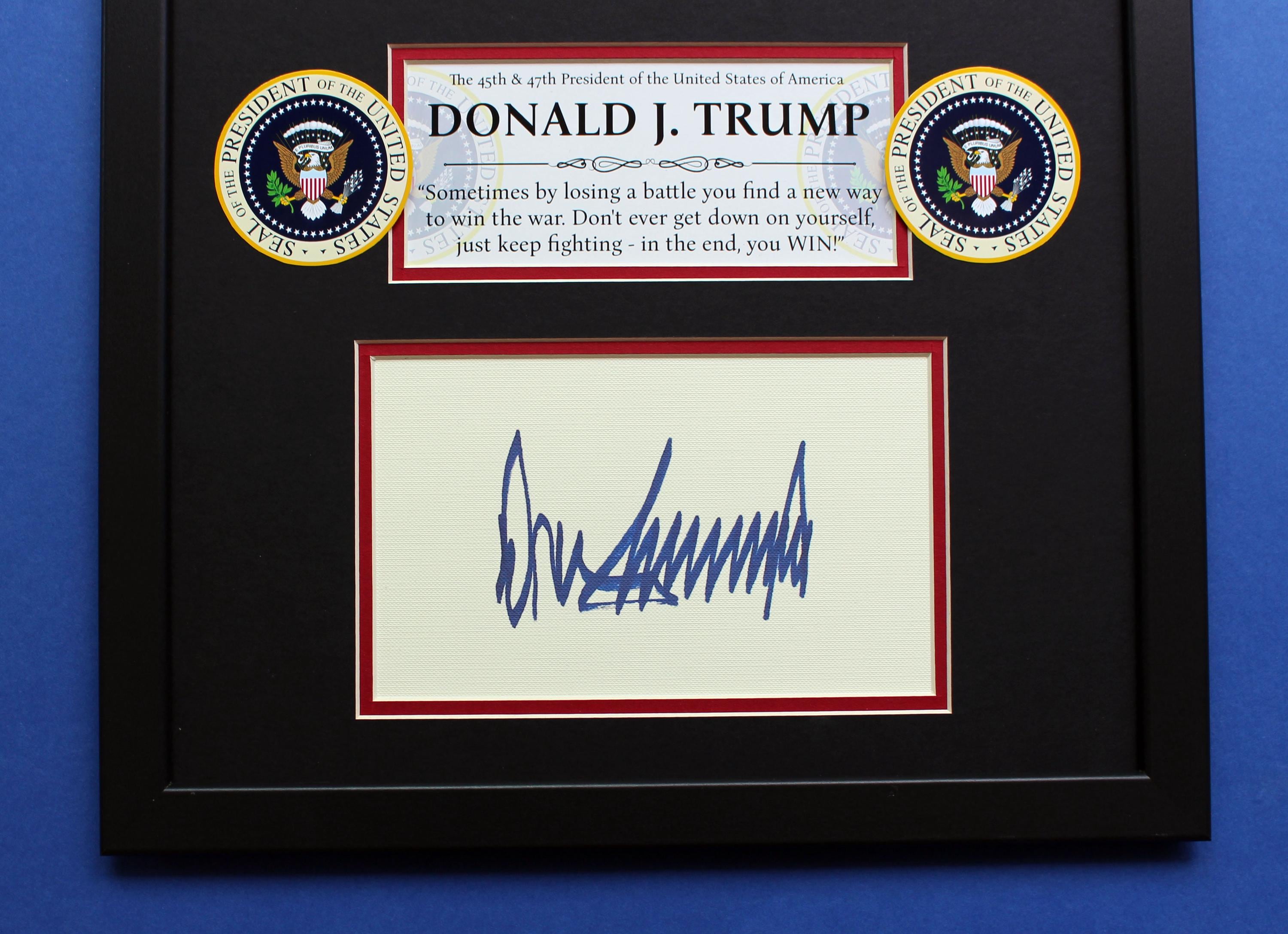 アメリカ大統領【ドナルド・トランプ】サインプリントフレーム証明書付 3 アメリカ大統領【ドナルド・トランプ】サインプリントフレーム