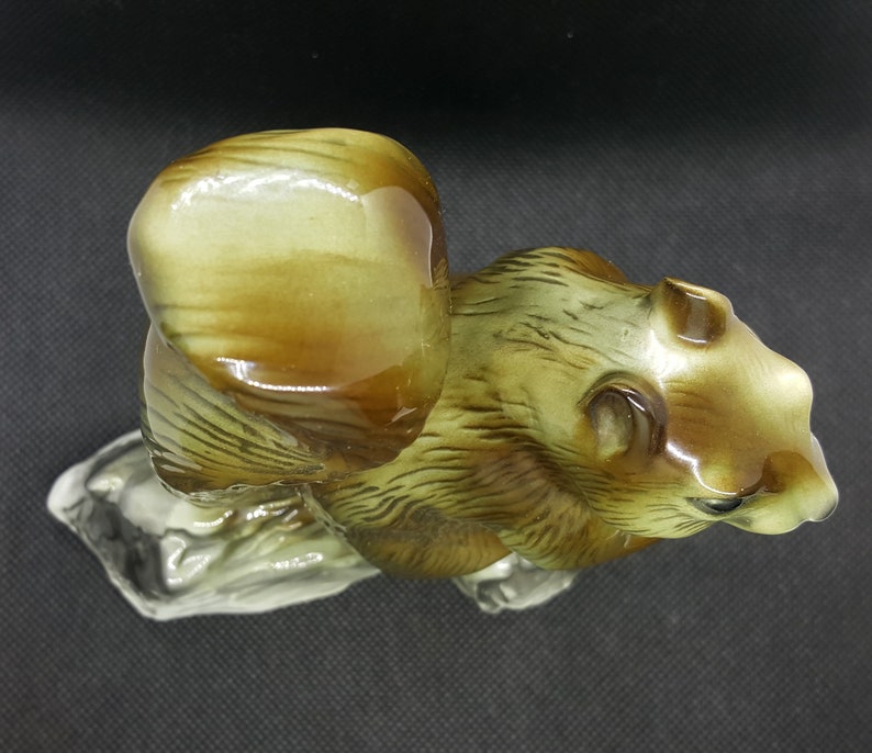 Free Shipping Rare Vintage Gerold Porzellan Squirrel Figurine Gift Bavaria Tettau Germany 1970s Hand-painted Porcelain