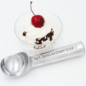 Custom Family Name Personalized Engraved Ice Cream Scoop, Housewarming, Christmas Gift Exchange, Engagement Ice Cream Party Stocking Stuffer