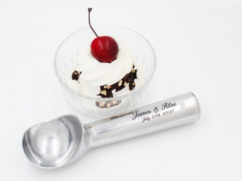 Custom Family Name Personalized Engraved Ice Cream Scoop Etsy