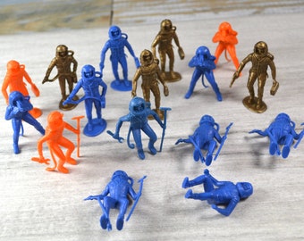 1950s space critter toy