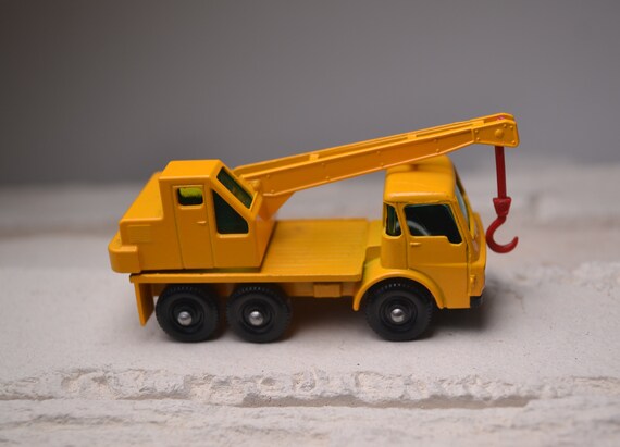matchbox series no 63 dodge crane truck