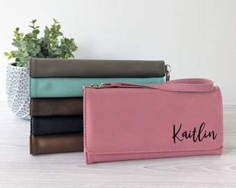 Personalized Womens Wallet | Vegan Leather Wallet | Custom Wristlet Wallet | Personalized Wallet | Mothers Day Gift for Her | Gifts For Mom