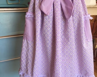 Women's Vintage Style Half Apron