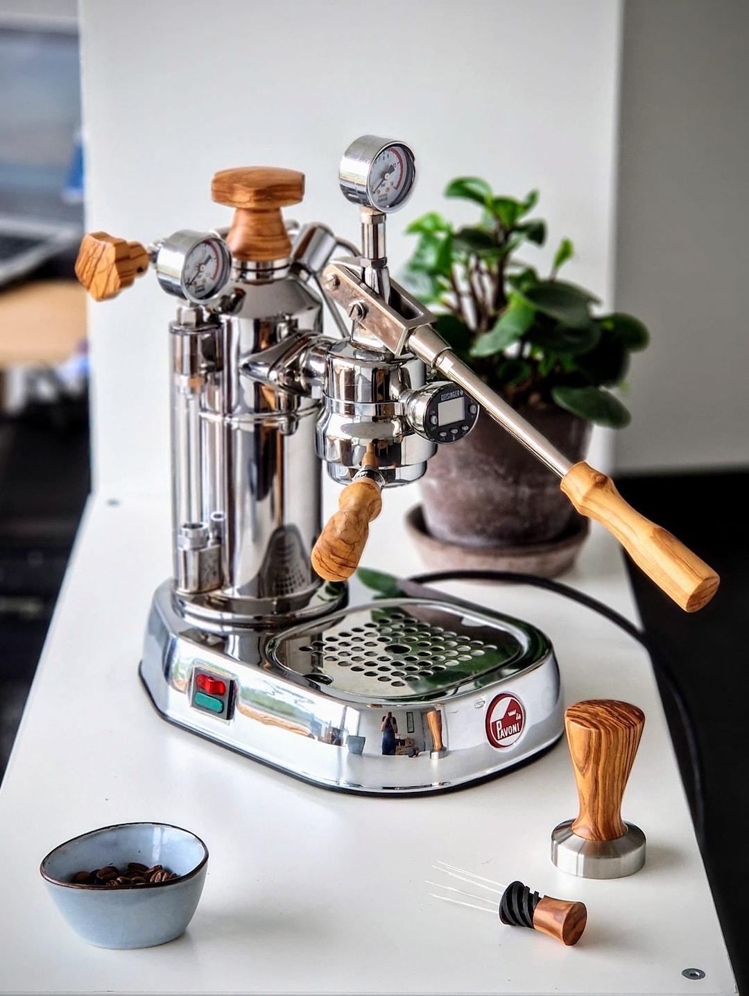 New La Pavoni Professional owner w/ thermometry questions