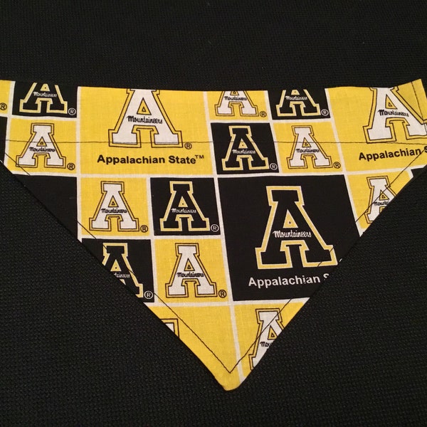 Appalachian State Over The Collar Dog Bandana // Dog Scarf // No Tie Bandana // Reversible Dog Bandana // Slip Through Collar Bandana