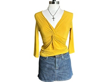 Early 00’s Y2K Twist Top