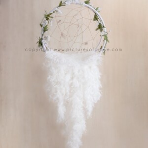 Dreamcatcher Newborn Digital Backdrop - all white with flowers