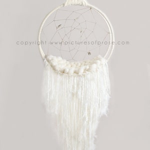 Digital Dreamcatcher Background for Newborn Photography - off white, with yarn and plain grey background