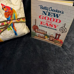 Betty Crocker&#39;s New Good and Easy Cookbook Spiral , First Edition, 1962