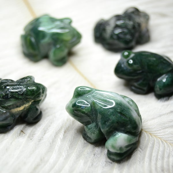 Small Moss Agate Frog, Crystal Frog Carving, Moss Agate Animal, Gemstone Frog Carving, 24-26mm