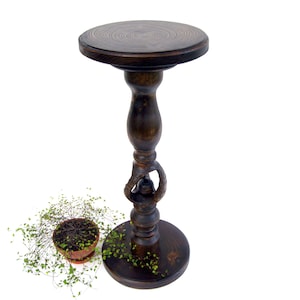 Hoher Blumentopfständer aus Holz, geschnitzter Holzpflanzenständer für den Innenbereich Großer Farnsockel Pflanzenständer aus Hartholz Mid-Century Moderner Blumentopfständer
