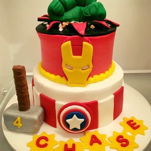 Super Hero Cake topper