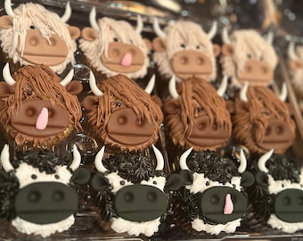 Fondant highland cow cake or cupcake toppers