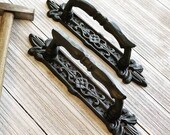 Handles, 1 Handle, Handles and Pulls, Handles Cabinet, Handles for Door, Cast Iron Handle, Decorative Hardware, Barn Door Handle, Gate Pulls