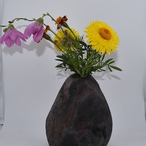 Natural stone vase