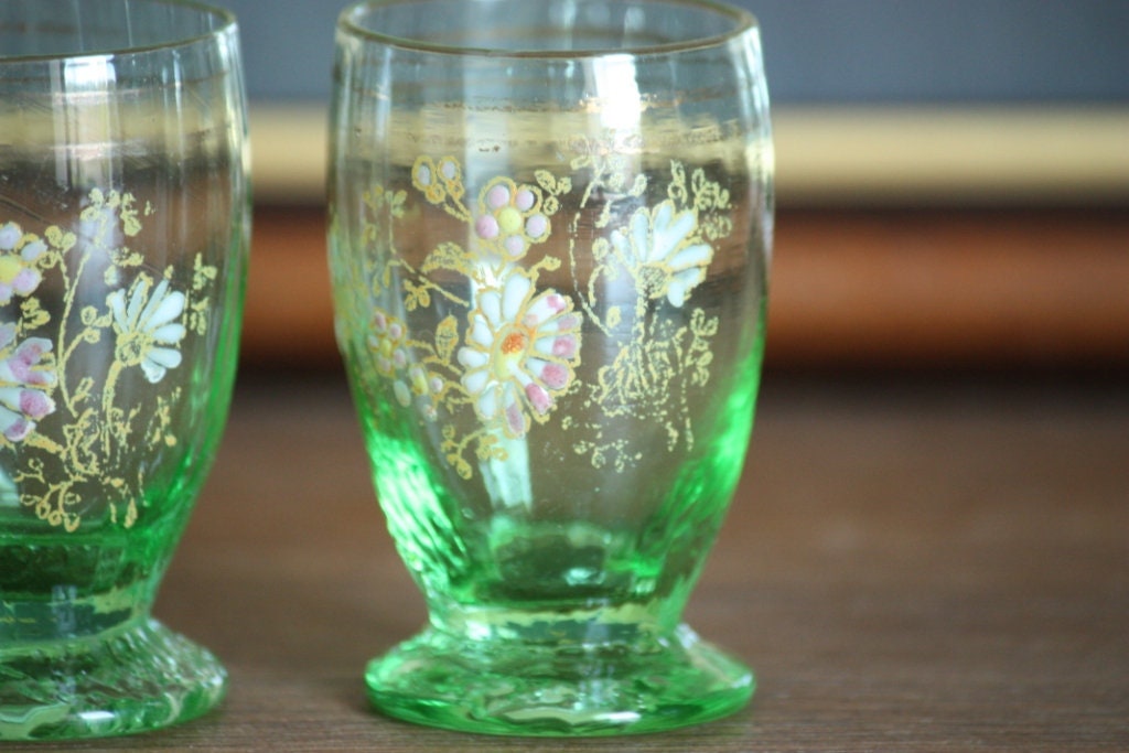 4 Verres à Liqueur Décoré - Verre de Vitrine Décoration Vintage