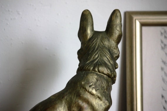 Statue Chien Loup Dalsace By Hpétrilly Jb Paris Deposit 206 In Patinated Plaster Art Deco Statue Statue Plaster Patiné