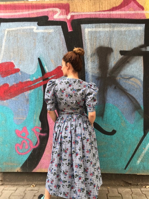 Vintage dirndl dress, gingham and flowers pattern… - image 3