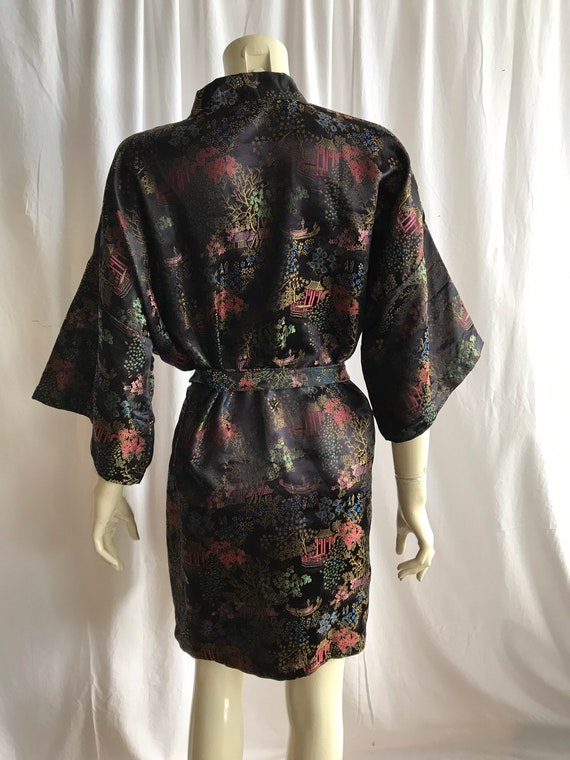 Vintage silk robe ,embroidered silk asian style r… - image 7