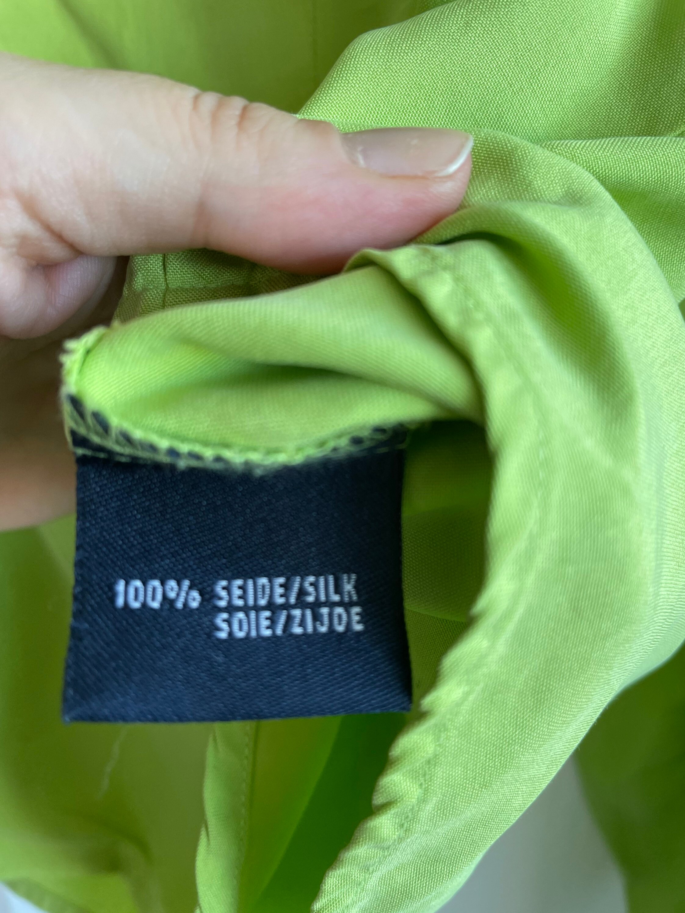 Silk Shirt in Dark Green