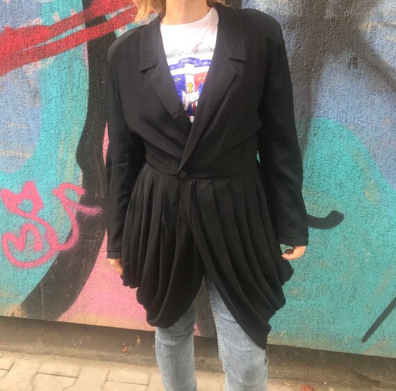 Vintage black long blazer