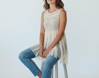 Top corto con frange Boho - Rete Y2K, leggero ed elasticizzato