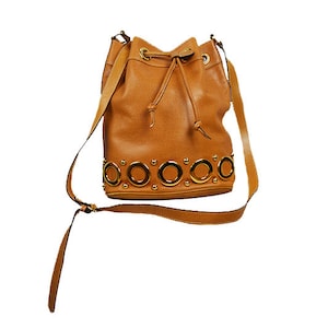 ESCADA vintage leather bucket bag / Escada bag / Leather bucket bag / shoulder bag