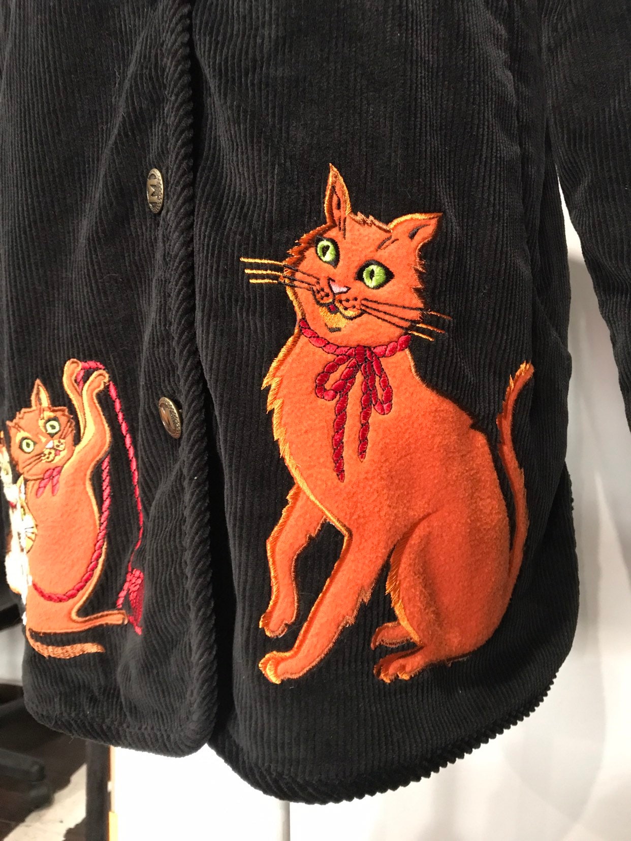 Vintage 1980s Bob Mackie Wearable Art Jacket – Embroidered Cats