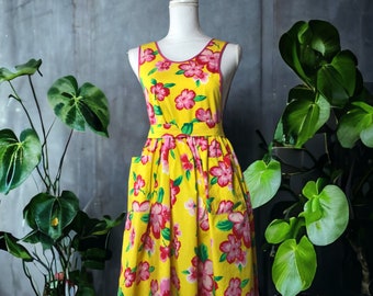 Kenzo vintage mini apron dress  , bright colors floral mini dress , Kenzo 90s cotton mini dress