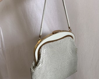Vintage 70s beaded clutch ,white cocktail vintage clutch , sequins handbag , vintage party bag , festival
