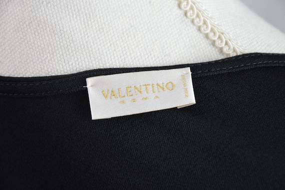 VALENTINO Vintage Elegant Black Dress,viscose With Silk Belt  display picture 3