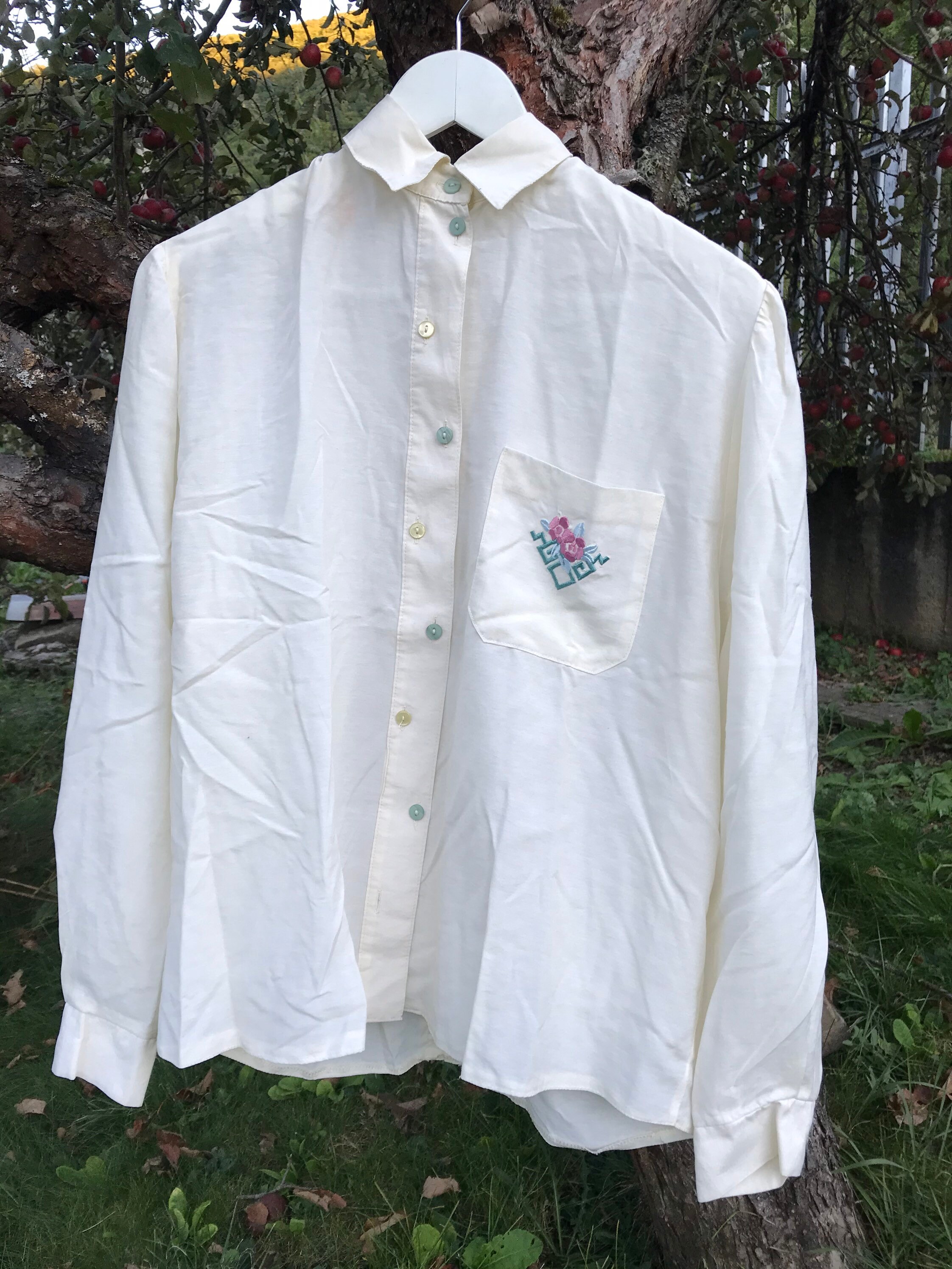 Vintage 70s Style Cotton Shirt / Embroidery / off White Vintage 70s Style Cotton Shirt / Embroidery / off White