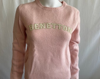 100% lana lettere oro rosa chiaro United Colors of Benetton Y2K Jumper XS / S, maglione pullover in pura lana, regalo per lei, regalo di compleanno
