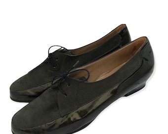 Hassia Lace Up Oxfords: Suede and Patent Leather, EU 41