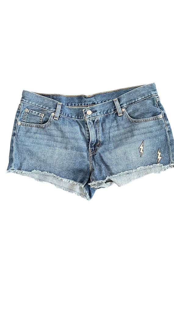 00s Levis Low Rise Light Washed Denim Shorts With Applications Size 32 M L Size Comfort Shorts Gift for Her Etsy