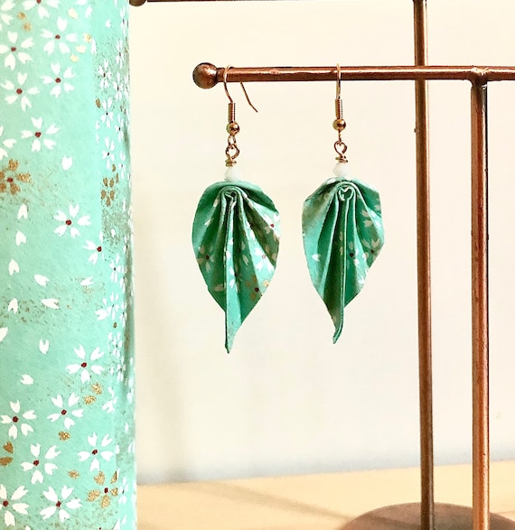 Origami leaves earrings sea-green small white and gold flowers japanese paper golden brass white swarovski pearl